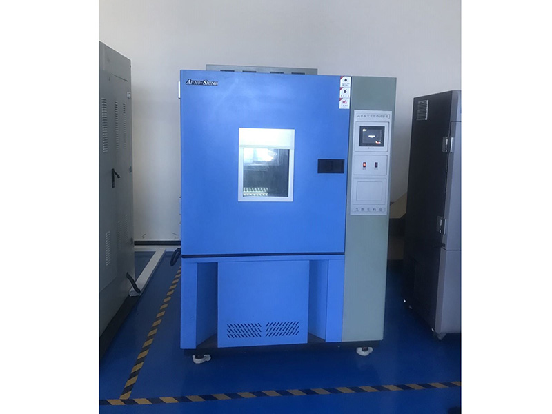 Low and high temperature exchange testing machine